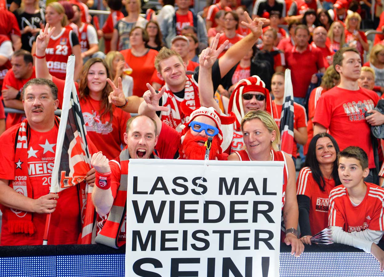 21.06.2015, Basketball, 1. Bundesliga, BBL, Saison 2014/15, Playoffs, Finale, Spiel 5, Brose Baskets Bamberg - FC Bayern Muenchen Basketball